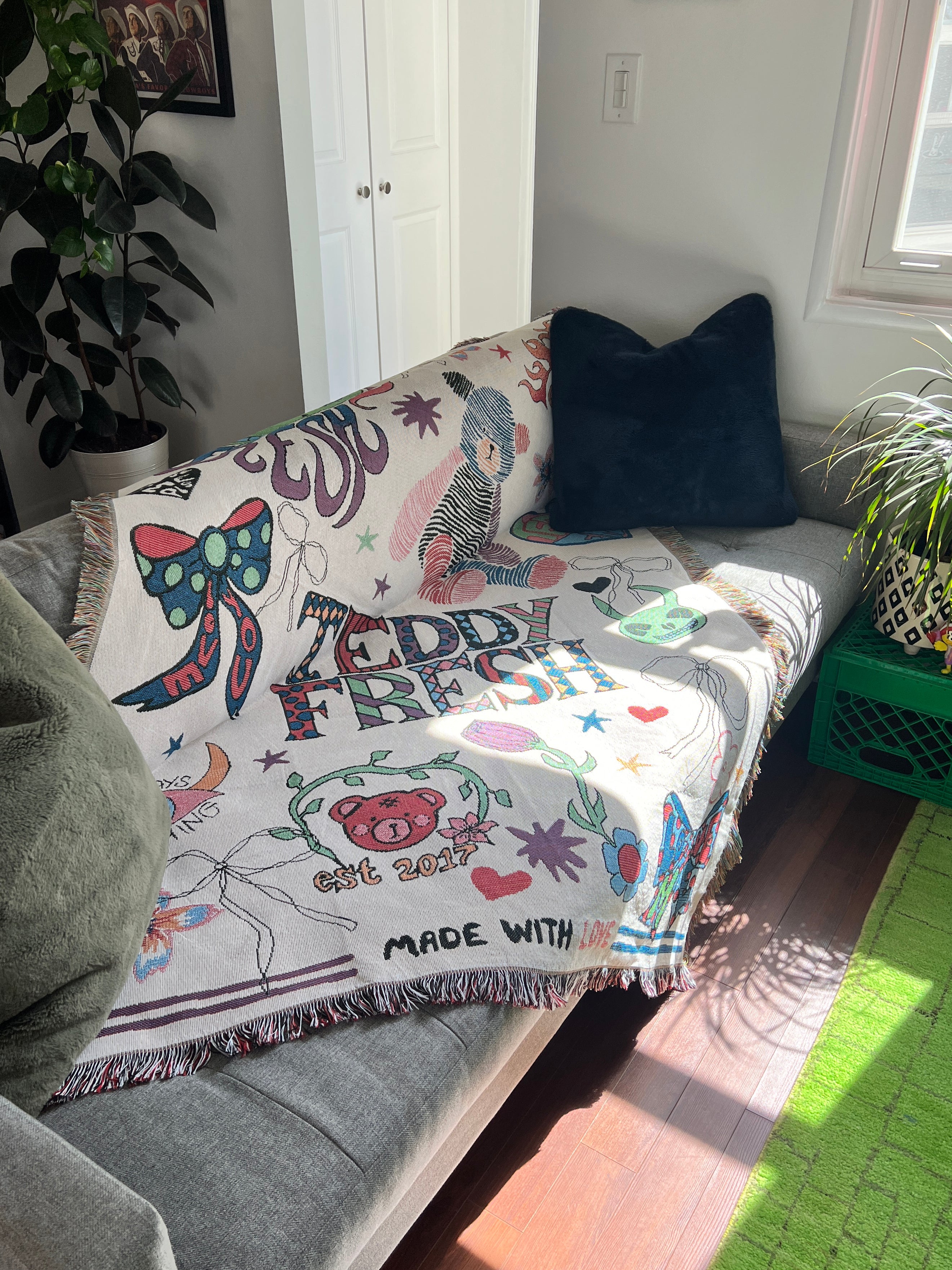 Hila's Sketchbook Throw